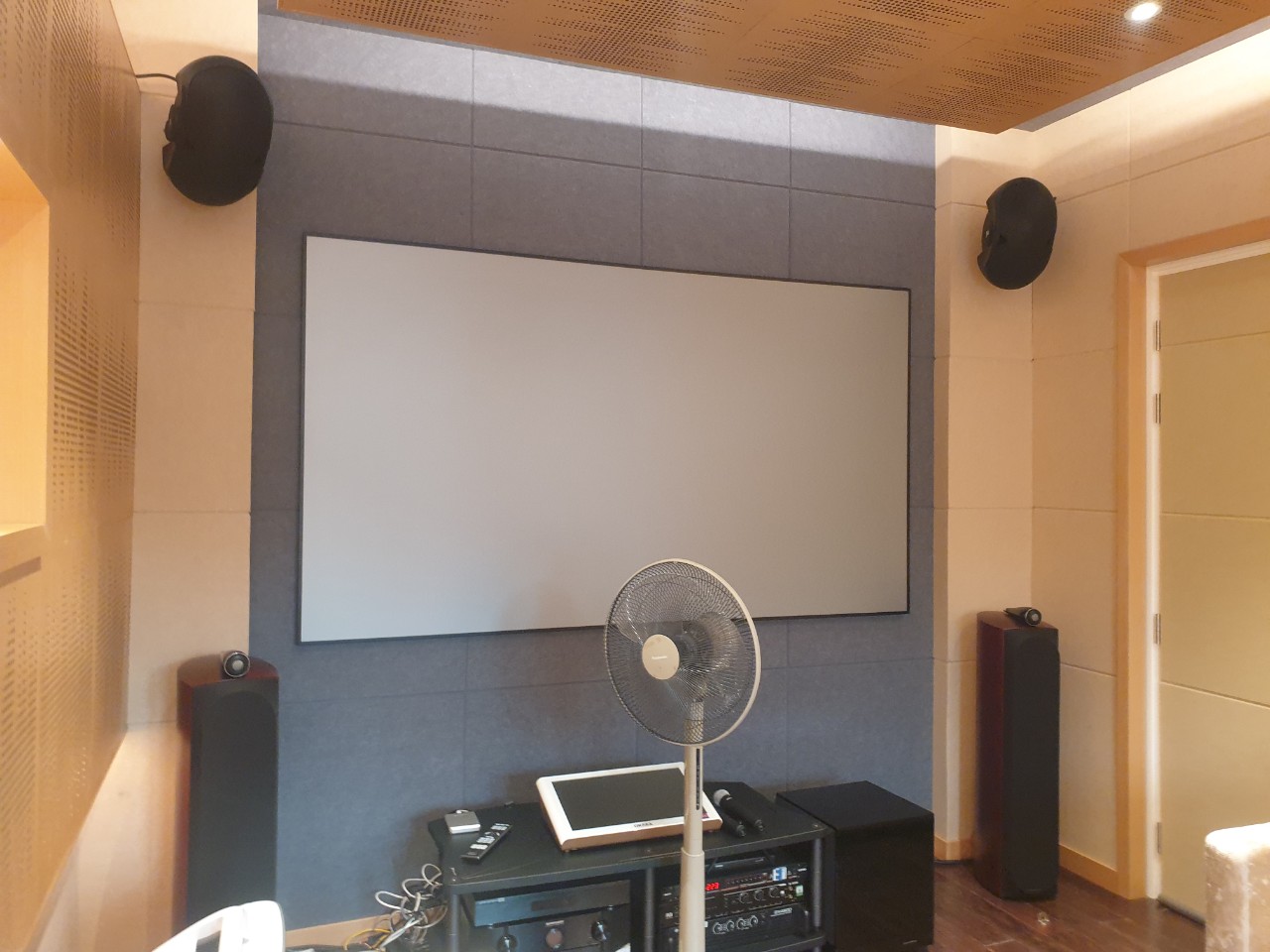 z2534401919159_fdf1b56fc8d6a9be3241127e23558512