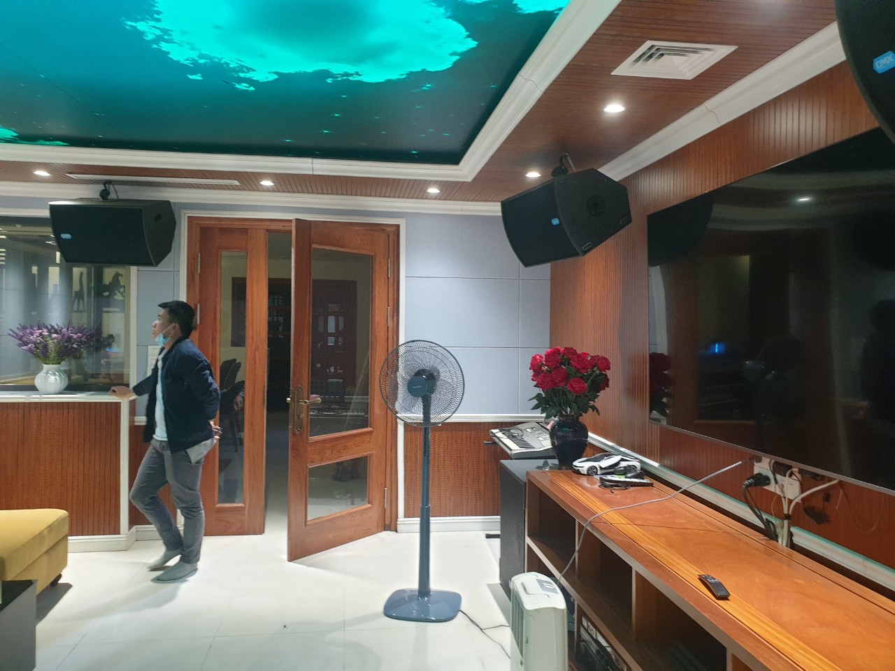 z2563651317362_fa3102fb9b1aacce44812234ad623493