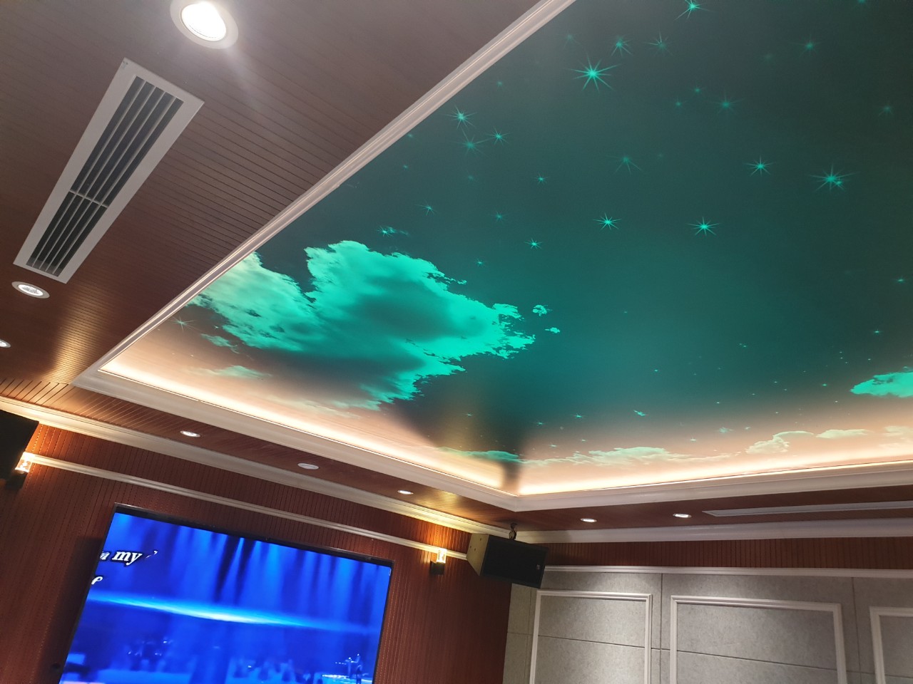 z2563714724056_b9d693781f07c9f5b661b472347a9aa8